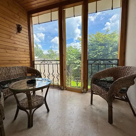 בית הארחה Casa Ralu